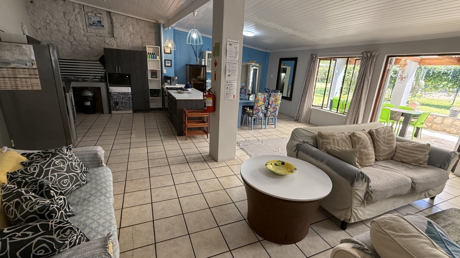 4 Bedroom Property for Sale in Stilbaai Oos Western Cape